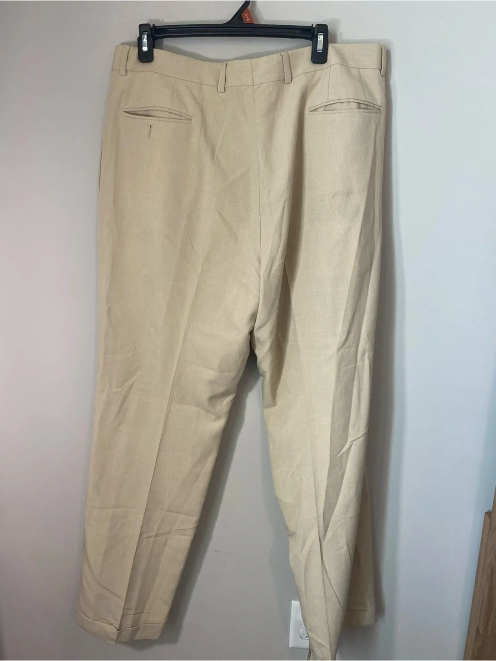 jf j.ferrar Men's Cream Pleated Dress Trousers